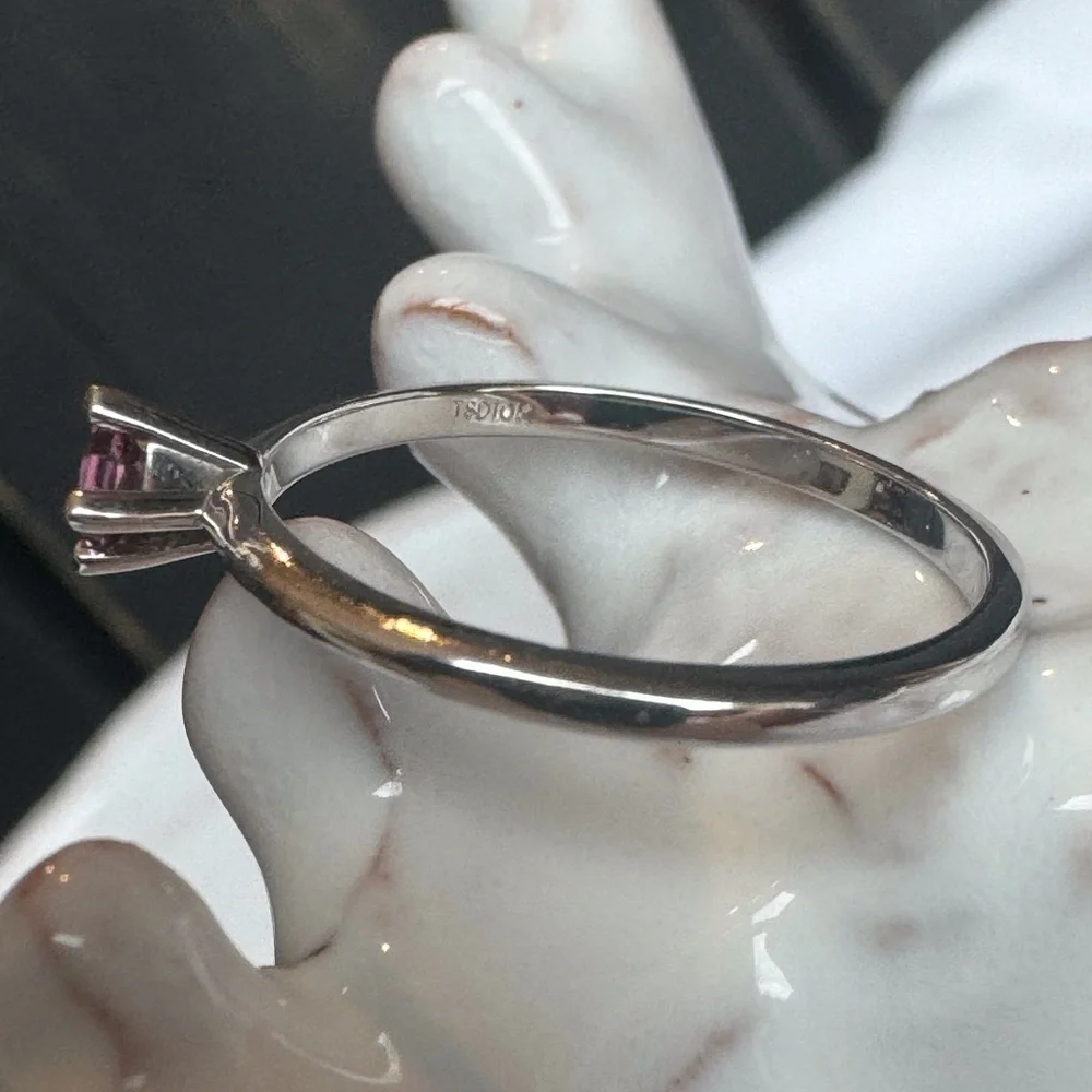 10KWG Princess With A Twist Pink Tourmaline Ring